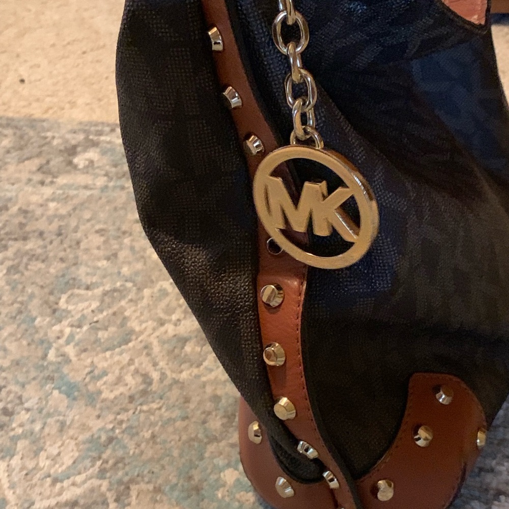 Gently used hobo bag